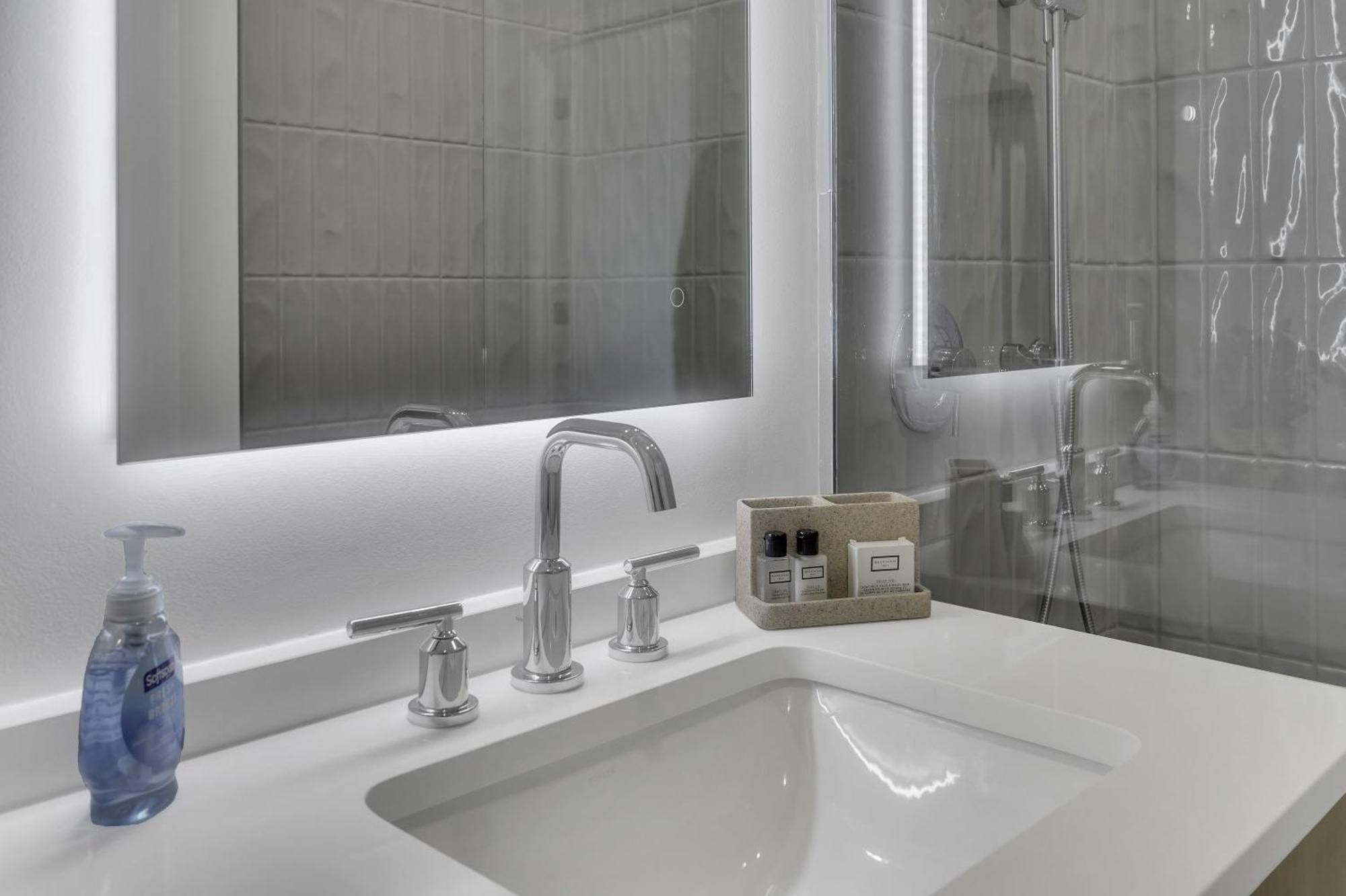 Logan Circle Furnished Apartment Apts Washington Bagian luar foto